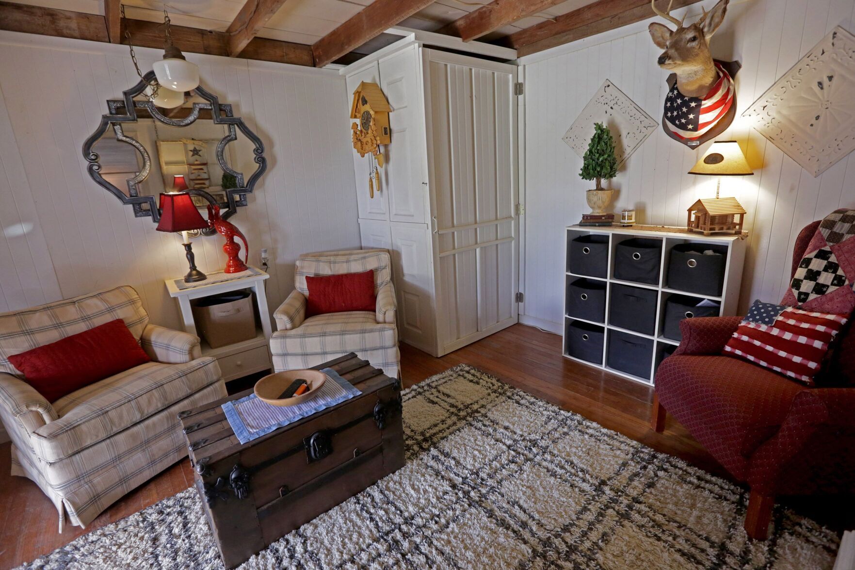 At Home with Allie and Jim Wright in Silex